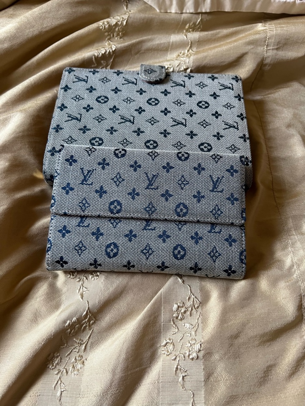 Vintage Blue Monogram  Wallet & Agenda Planner Set – Classic Chic Organizer Duo